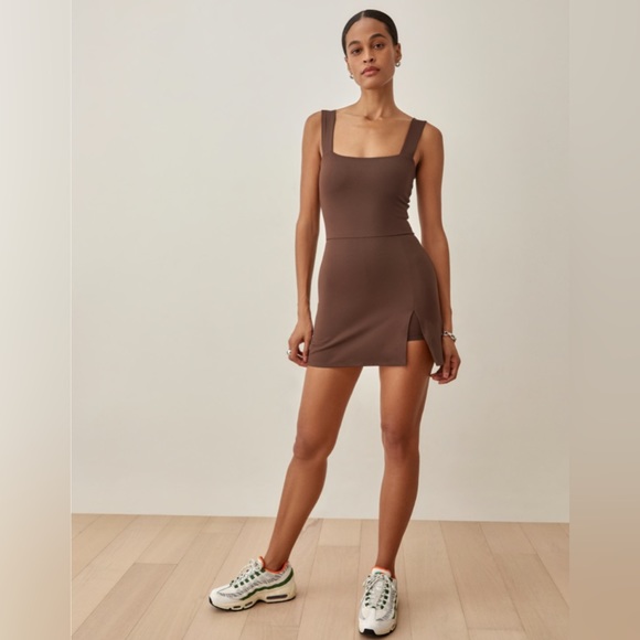 Reformation Dresses & Skirts - REFORMATION Daria dress